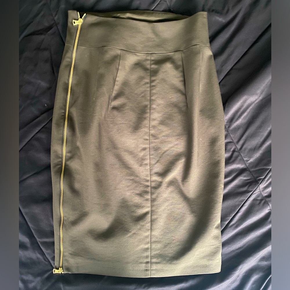 Express small olive pencil skirt with zipper